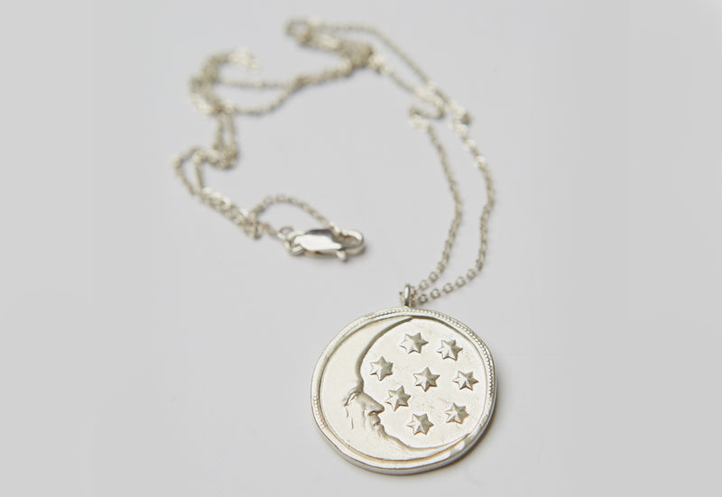 Luna Pendant (Silver)